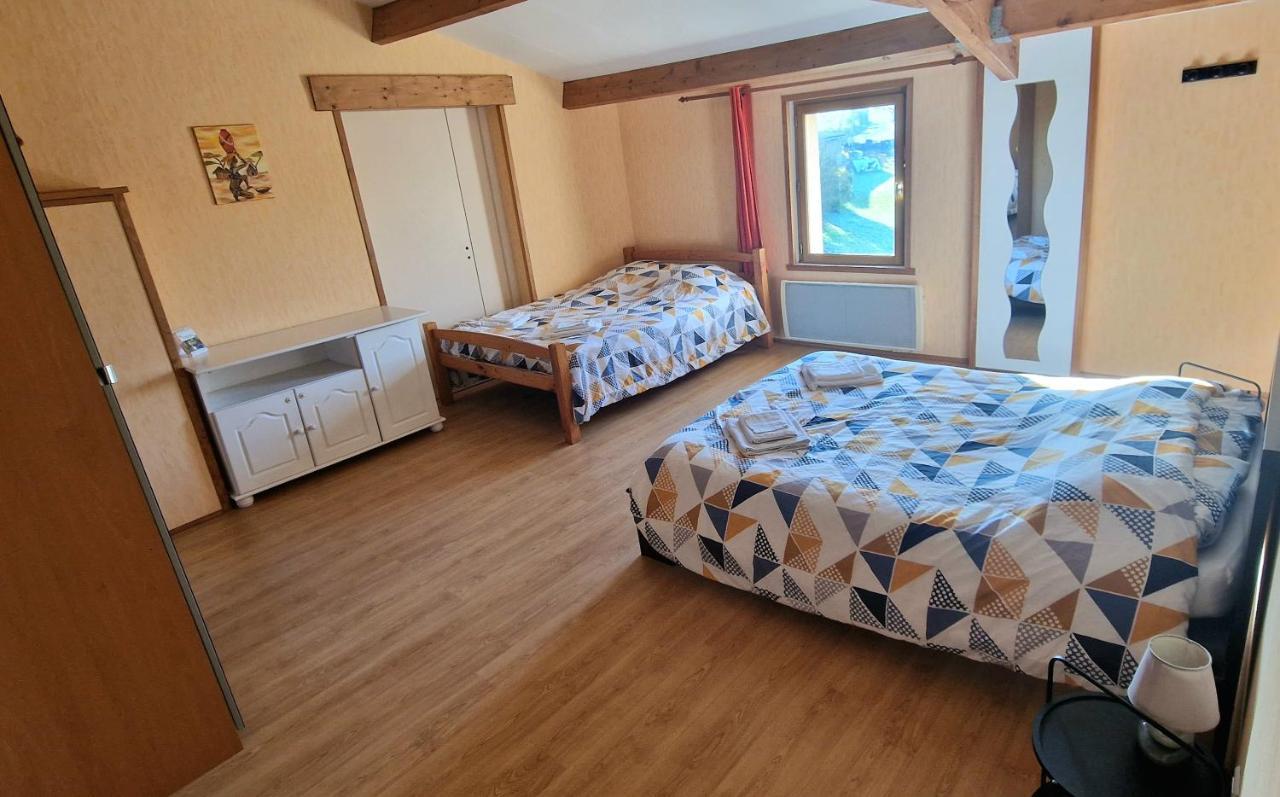 Chambres D Hotes Le Bois Corbeau Tiffauges Eksteriør billede